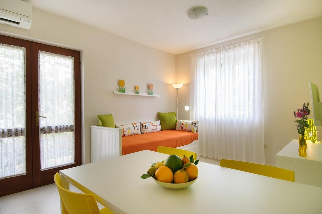 Studio And Apartment Nadia With Garden بوريتش المظهر الخارجي الصورة